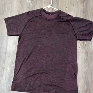 Men’s Lululemon Top